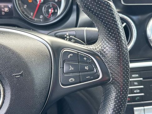 Used 2019 Mercedes-Benz CLA 250 image 22