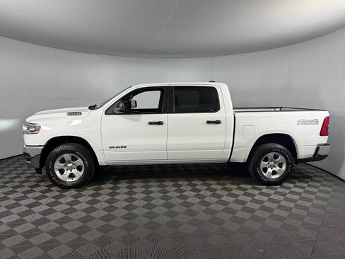 Used 2025 RAM 1500 Big Horn AWD/4WD image 10
