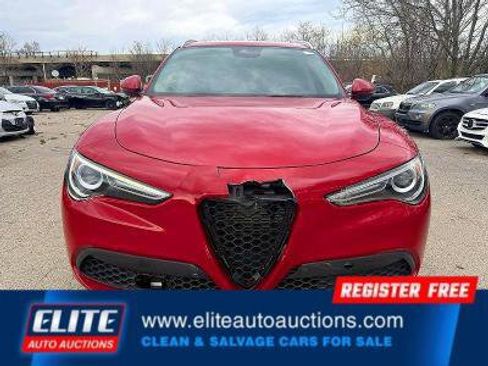 Used 2021 Alfa Romeo Stelvio Sprint AWD/4WD image 14