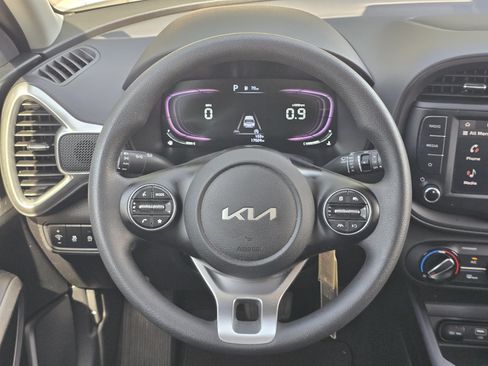 Used 2024 Kia Soul LX w/ Option Group 015 FWD image 15