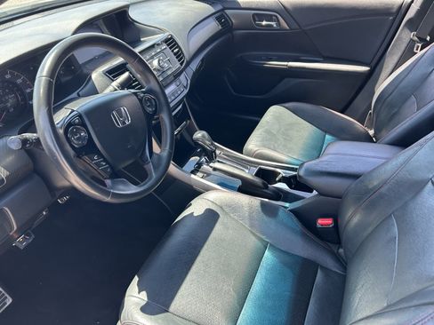 Used 2017 Honda Accord Sport Special Edition image 9