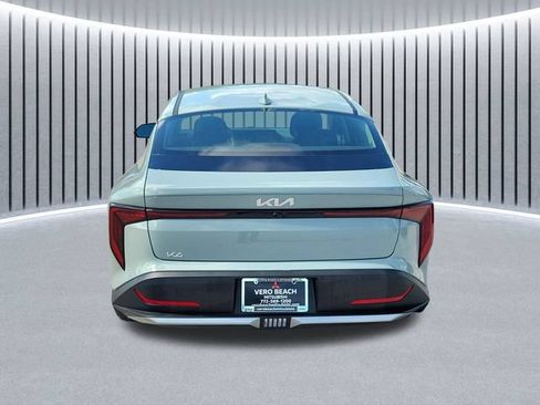 Used 2025 Kia K4 FWD image 5