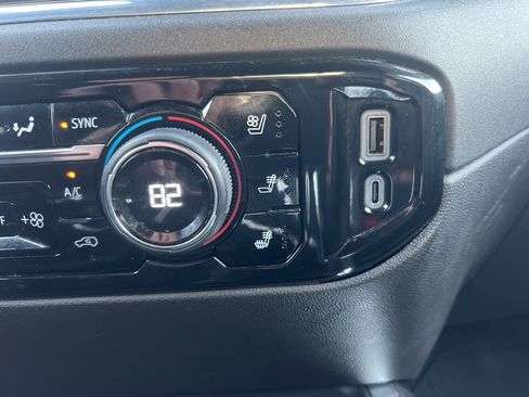 Used 2024 Chevrolet Silverado 1500 LTZ w/ LTZ Premium Package image 27