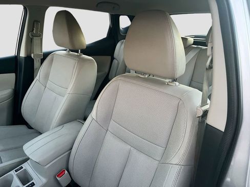 Used 2022 Nissan Rogue Sport SL FWD image 21