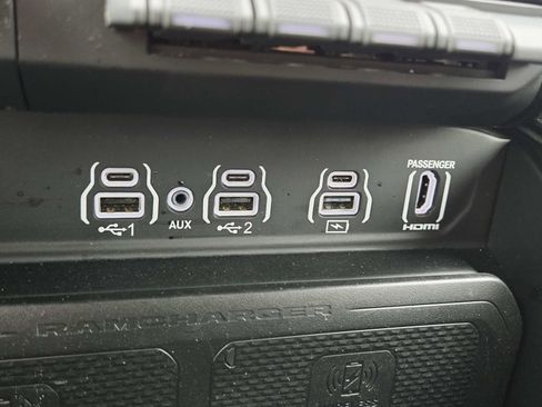 Used 2025 RAM 1500 Limited image 34