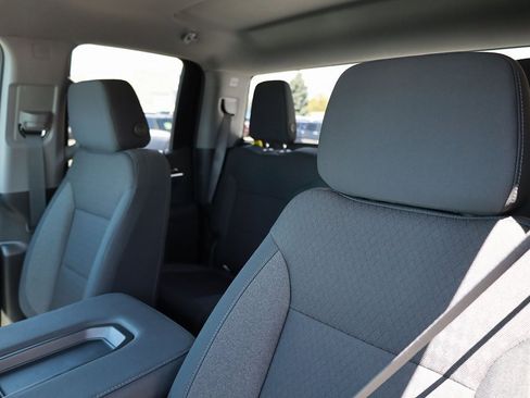 New 2026 GMC Sierra 1500 Elevation image 17