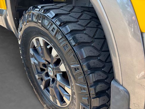 Used 2018 Nissan Titan PRO-4X w/ Pro-4x Convenience Package AWD/4WD image 54