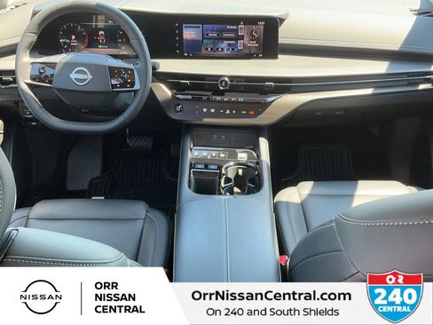 Used 2025 Nissan Murano SV FWD image 15