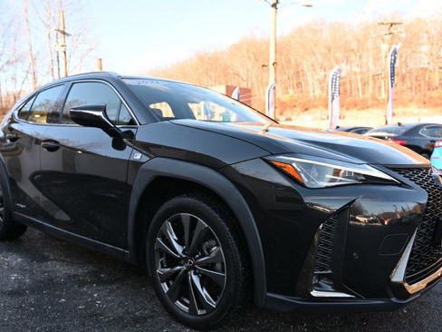 Used 2021 Lexus UX 250h F Sport w/ F Sport Premium Package image 7