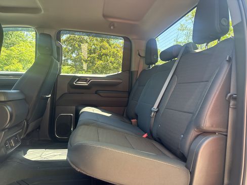 Used 2024 Chevrolet Silverado 1500 RST w/ Dark Appearance Package AWD/4WD image 13