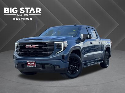 Used 2025 GMC Sierra 1500 Elevation w/ Preferred Package