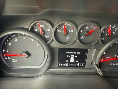 Used 2026 Chevrolet Silverado 2500 Custom w/ Custom Convenience Package AWD/4WD image 11