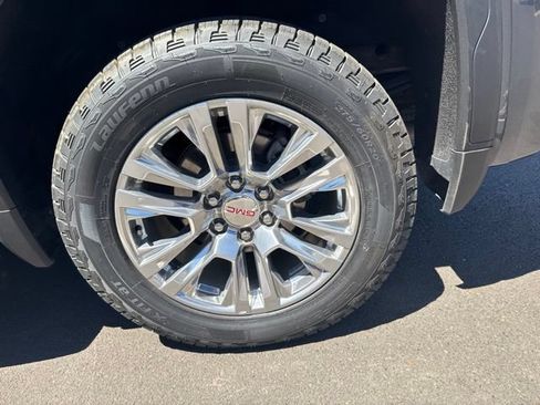 Used 2020 GMC Sierra 1500 Denali AWD/4WD image 16