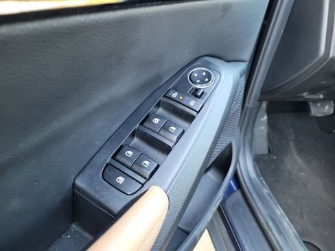 Certified 2024 Kia Seltos EX FWD image 27