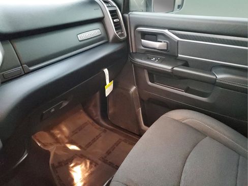 Used 2025 RAM 2500 Big Horn image 27