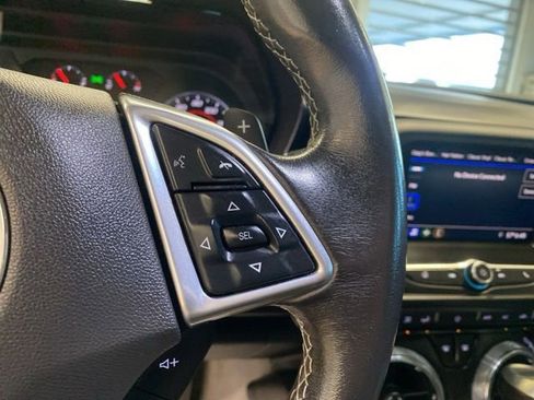 Used 2020 Chevrolet Camaro LT RWD image 15