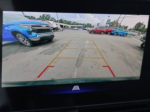 Used 2025 Chevrolet Trax LT w/ Driver Confidence Package FWD image 10