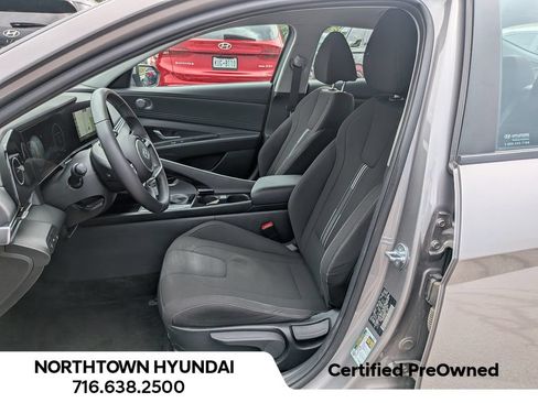 Certified 2023 Hyundai Elantra SEL w/ Convenience Package FWD image 11