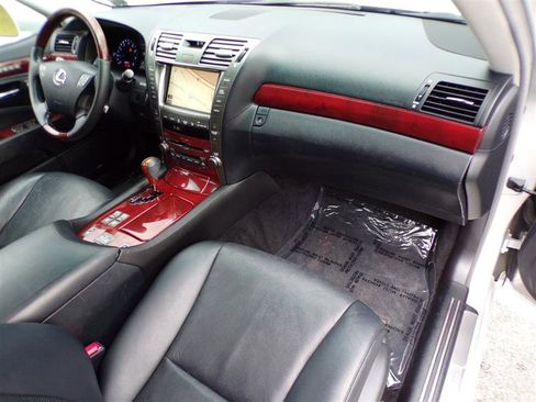 Used 2009 Lexus LS 460 AWD image 21