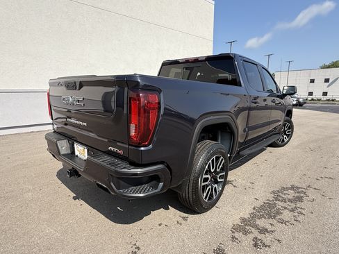 Used 2022 GMC Sierra 1500 AT4 w/ AT4 Premium Package AWD/4WD image 23