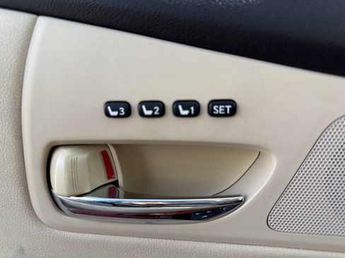 Used 2011 Lexus RX 350 2WD image 17