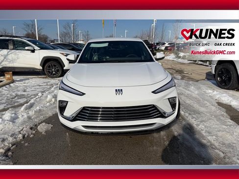 New 2026 Buick Envista Preferred w/ Convenience I Package image 3