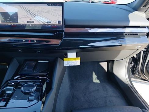 New 2026 BMW 530i 530i w/ M Sport Package image 19