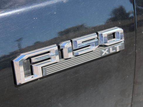 Used 2018 Ford F150 XLT image 10