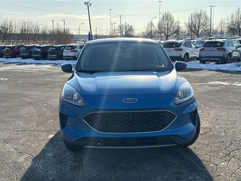 Certified 2020 Ford Escape SE image 30