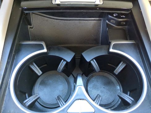 Used 2022 Mercedes-Benz GLE 350 image 6