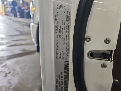 Used 2021 RAM 3500 Limited image 33