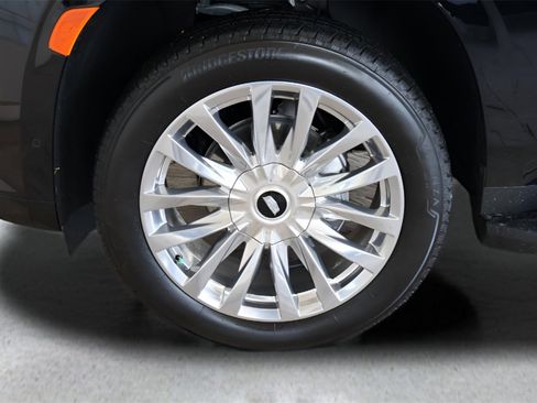 Certified 2024 Cadillac Escalade ESV Premium Luxury image 30