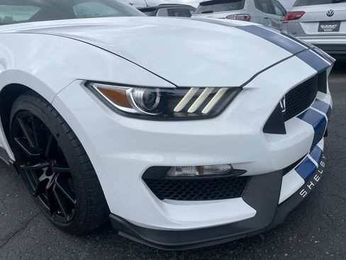 Used 2018 Ford Mustang Shelby GT350 w/ Electronics Package RWD image 31
