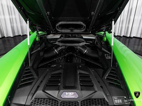 Used 2024 Lamborghini Huracan Sterrato AWD/4WD image 22