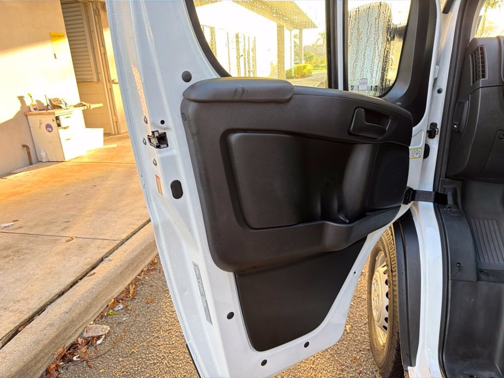 Used 2025 RAM ProMaster 2500 w/ Convenience Group FWD image 36