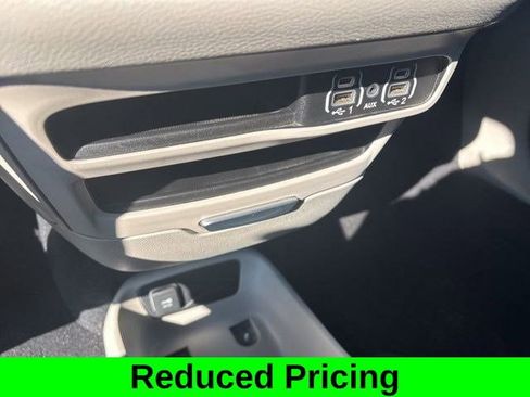 Used 2023 Chrysler Voyager LX FWD image 23