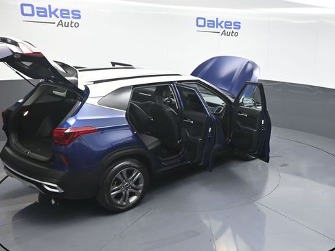 Certified 2023 Kia Seltos S w/ Navigation Package image 45