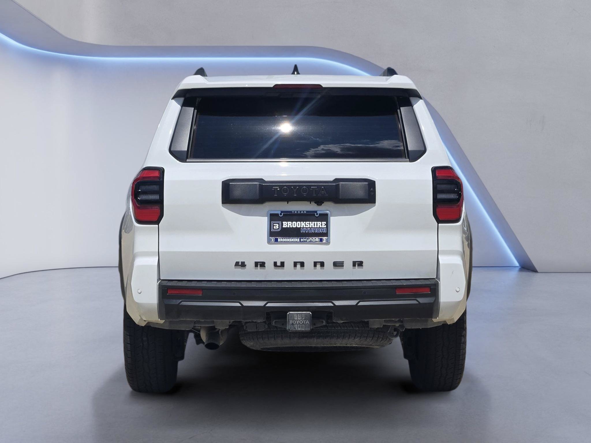 Used 2025 Toyota 4Runner TRD Off-Road Premium AWD/4WD image 7