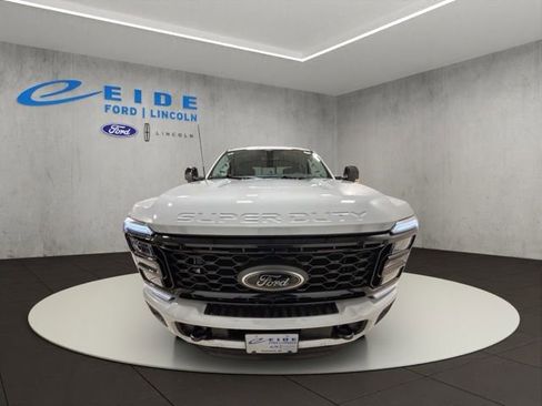New 2026 Ford F350 Lariat w/ Black Appearance Package AWD/4WD image 5