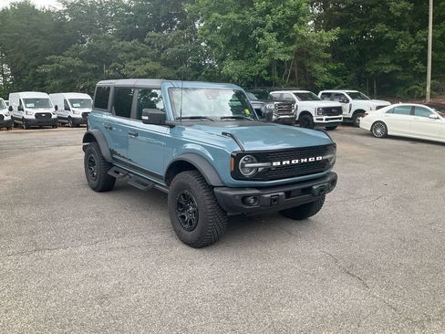Used 2023 Ford Bronco Wildtrak AWD/4WD image 3
