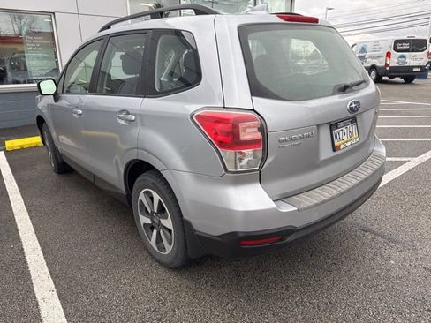 Used 2018 Subaru Forester 2.5i w/ Alloy Wheel Package image 3