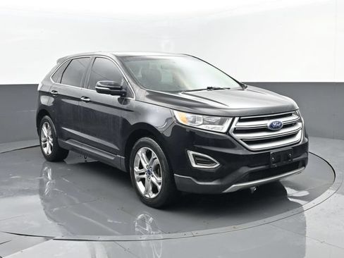 Used 2016 Ford Edge Titanium AWD/4WD image 3