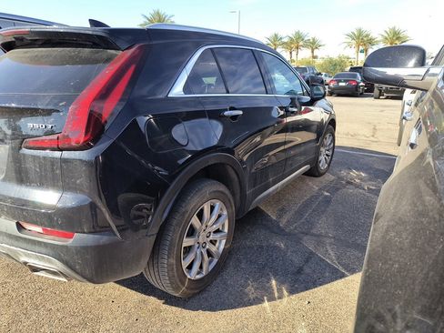Certified 2022 Cadillac XT4 Premium Luxury w/ Enhanced Visibility Package image 9