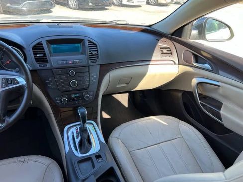 Used 2011 Buick Regal CXL FWD image 16