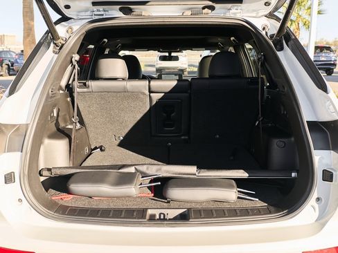 Used 2024 Mitsubishi Outlander Ralliart image 11