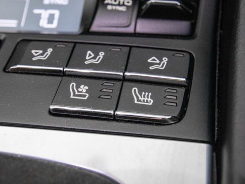 Used 2016 Porsche Cayman GTS image 19