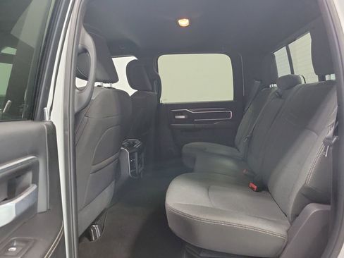 Used 2022 RAM 2500 Big Horn w/ Level C Equiment Group AWD/4WD image 28