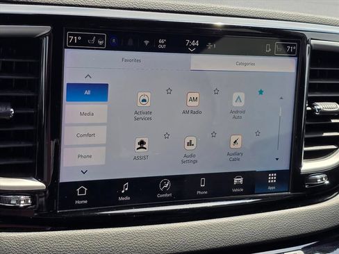 Used 2025 Chrysler Pacifica Select FWD image 20