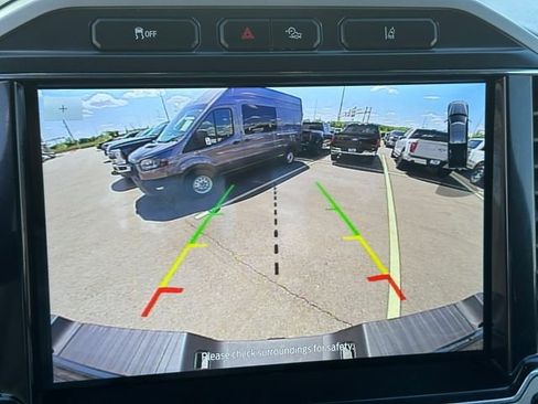 Used 2022 Ford F250 Lariat w/ Tremor Off-Road Package image 28