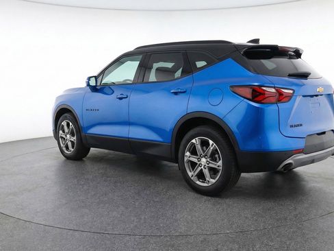 Used 2025 Chevrolet Blazer LT image 6